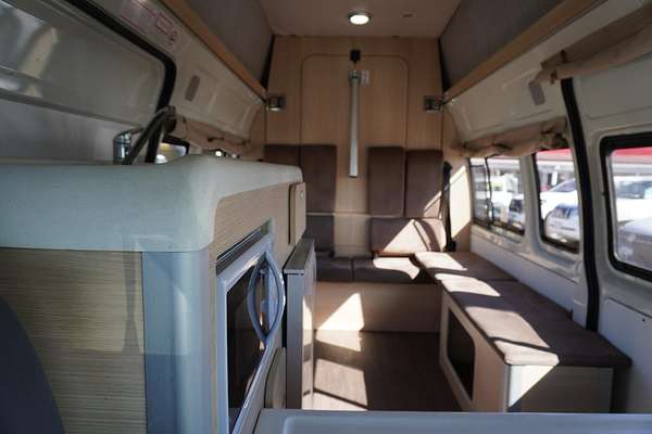 2018 Toyota Hiace TRH221R