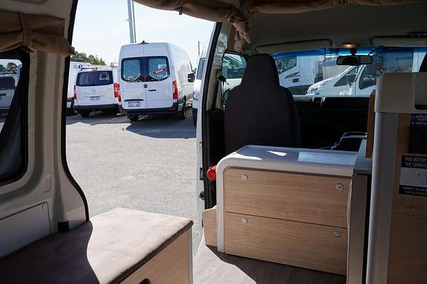 2018 Toyota Hiace TRH221R