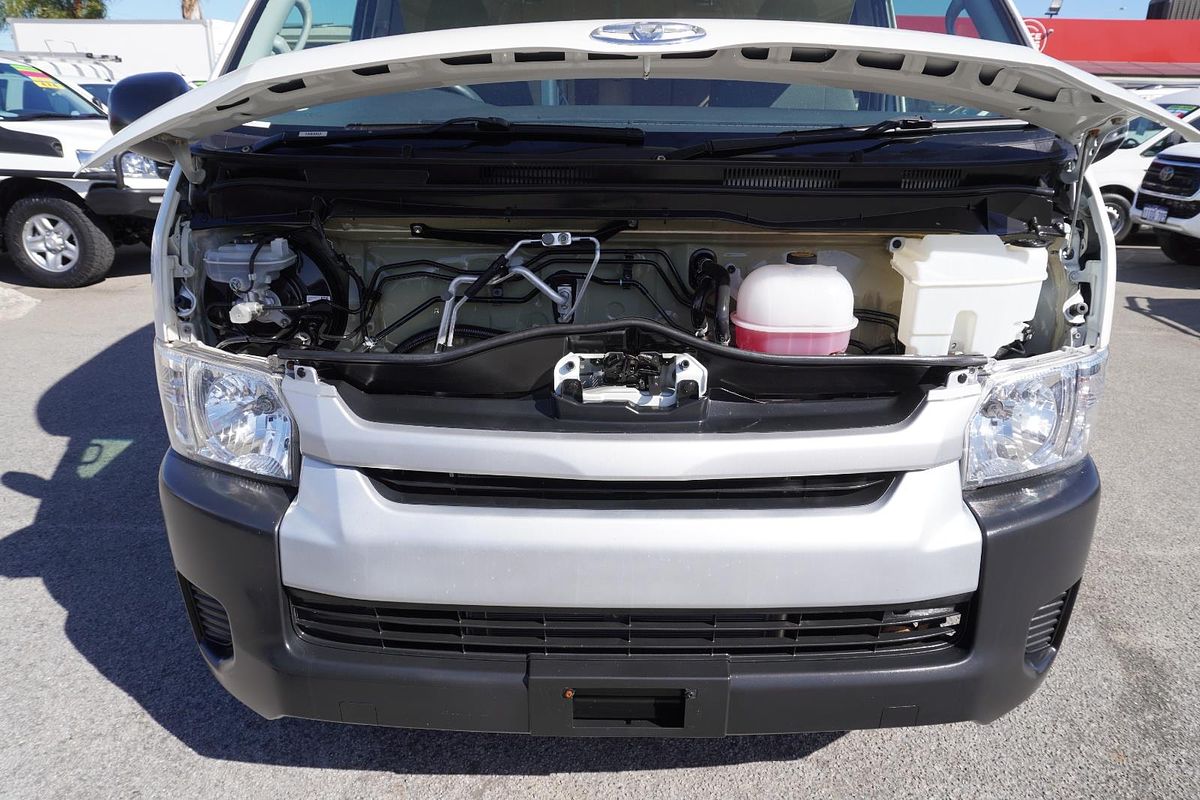 2018 Toyota Hiace TRH221R