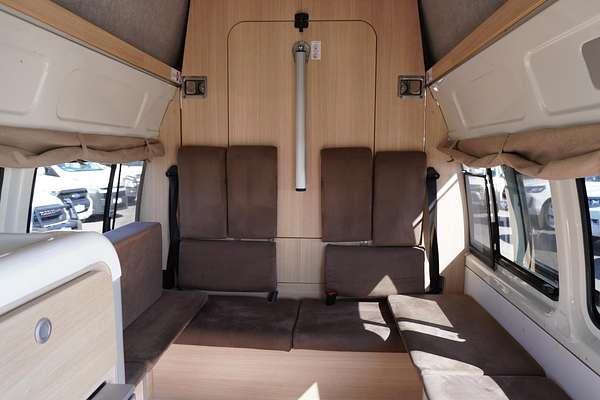 2018 Toyota Hiace TRH221R