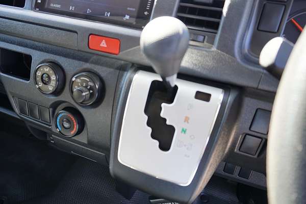 2018 Toyota Hiace TRH221R
