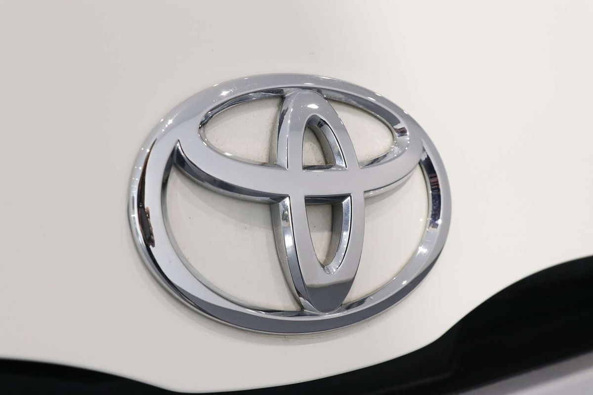 2018 Toyota Hiace  TRH201R LWB