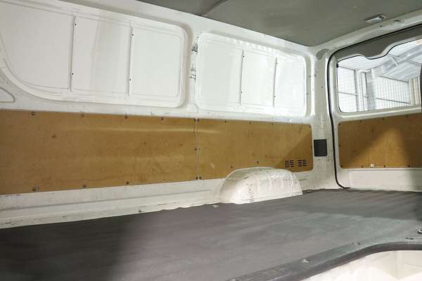 2018 Toyota Hiace  TRH201R LWB