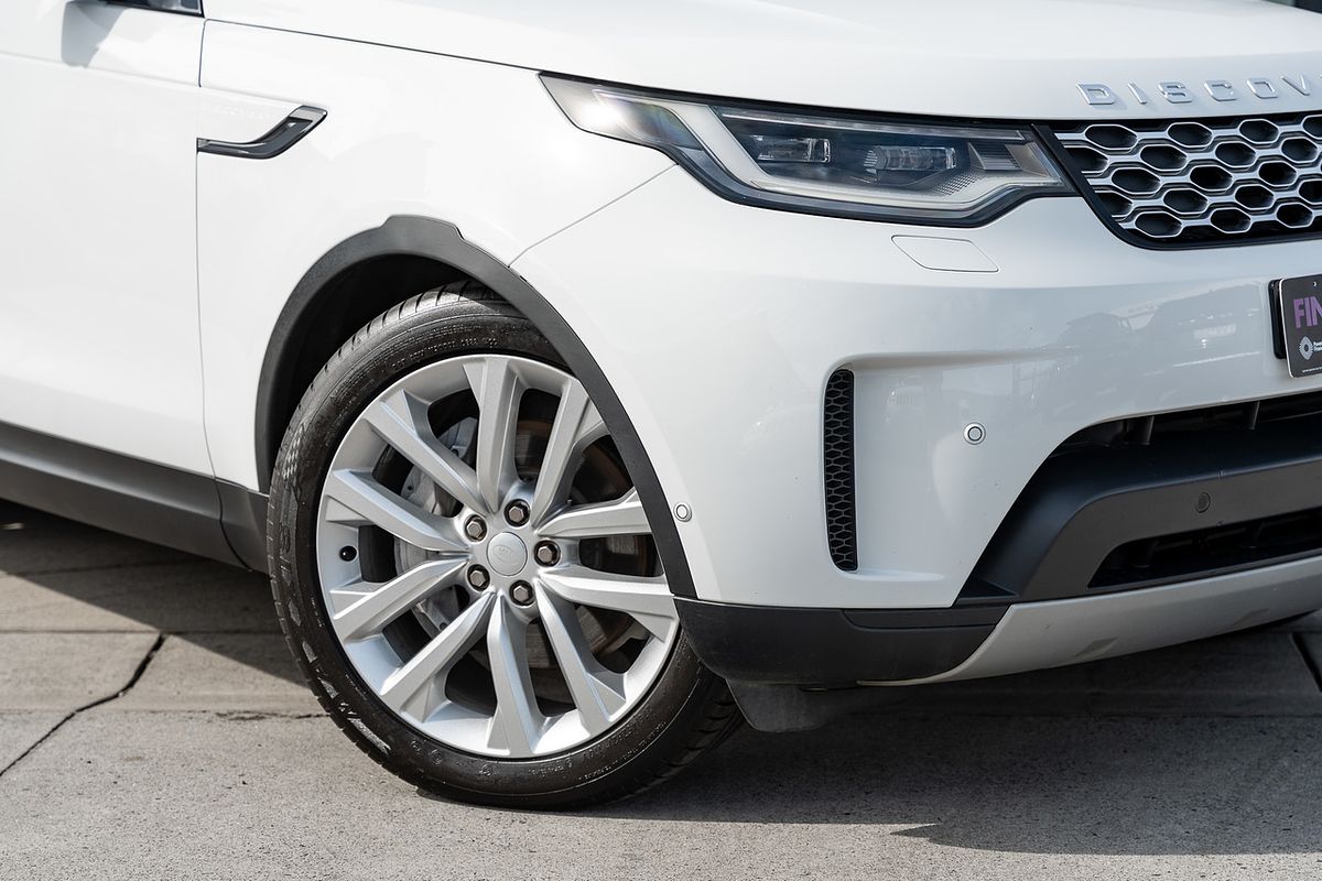 2021 Land Rover Discovery D300 SE Series 5