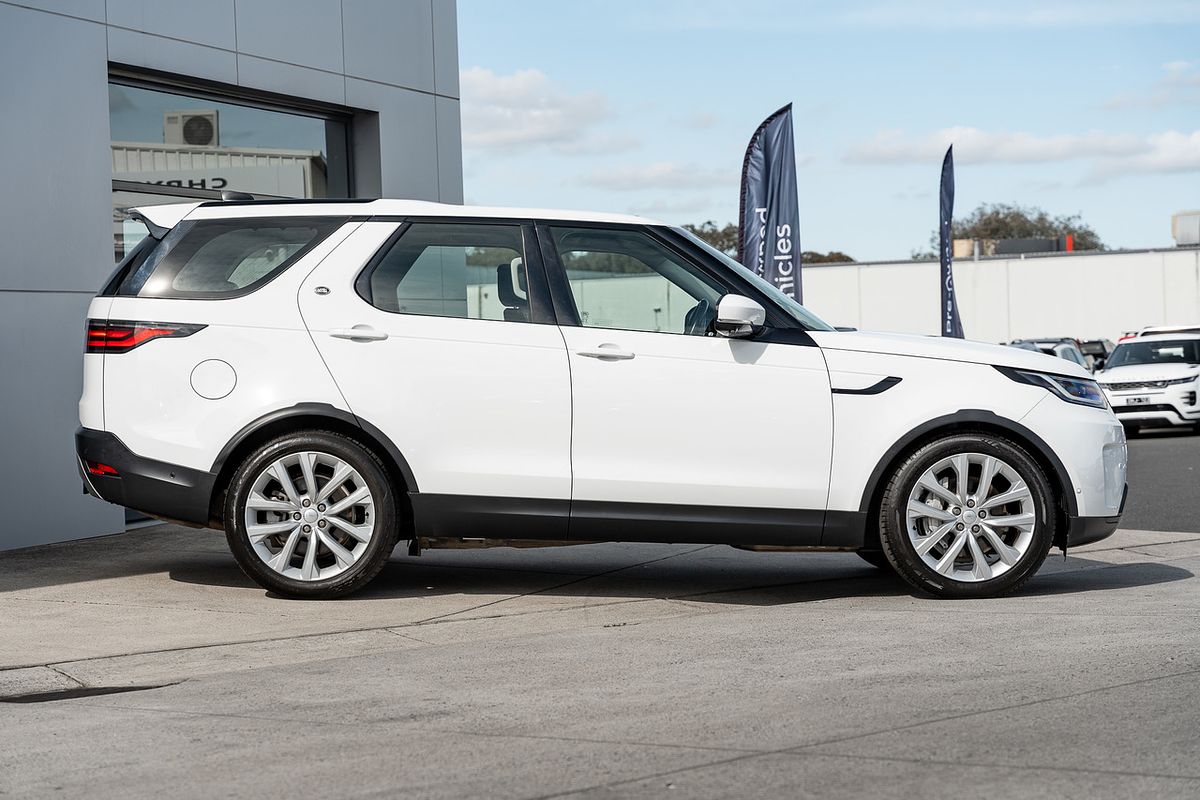 2021 Land Rover Discovery D300 SE Series 5