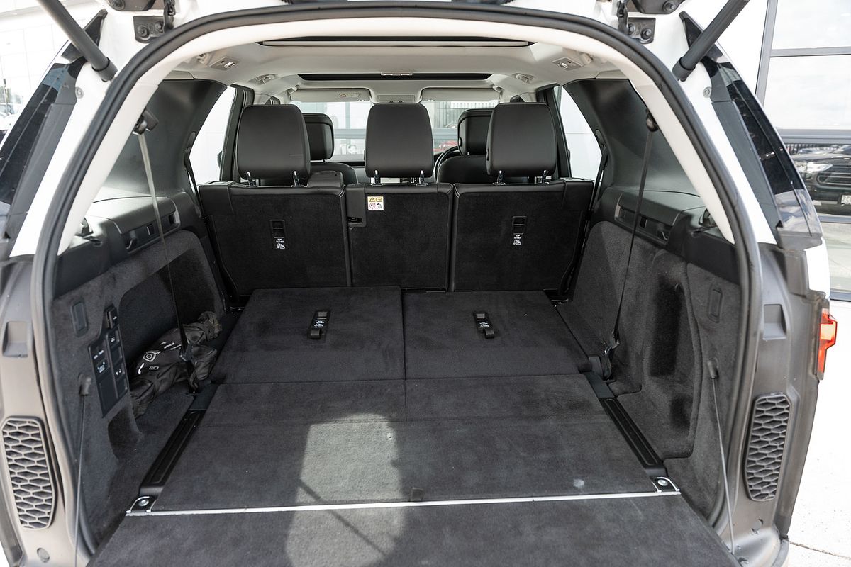 2021 Land Rover Discovery D300 SE Series 5