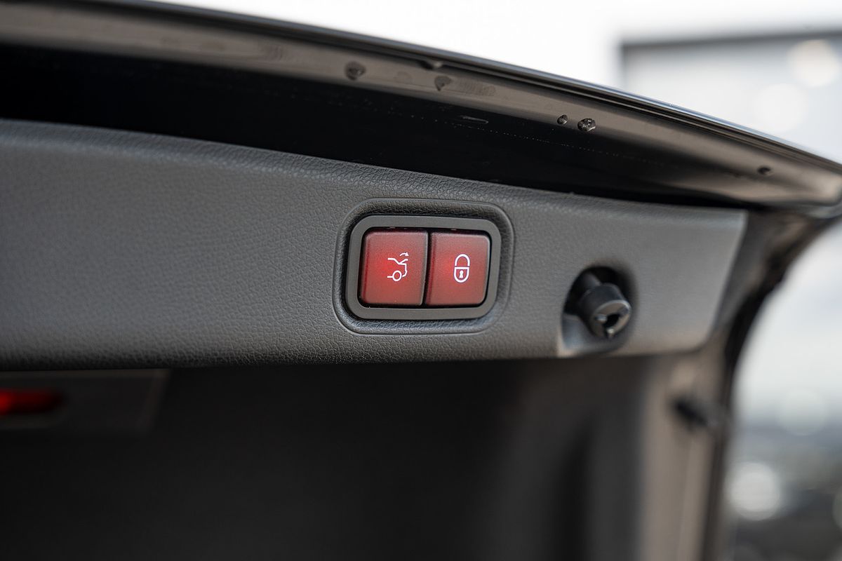 2020 Mercedes-Benz E-Class E200 W213