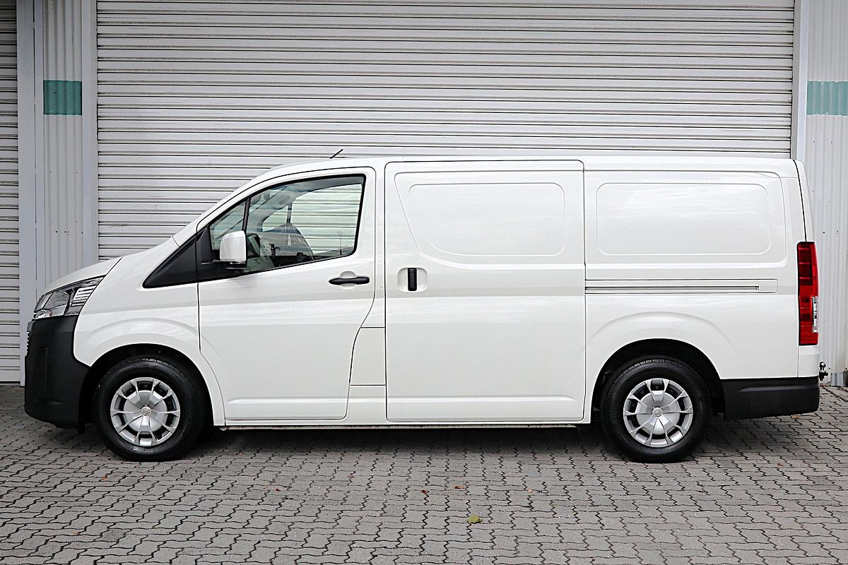 2021 Toyota Hiace GDH300R LWB