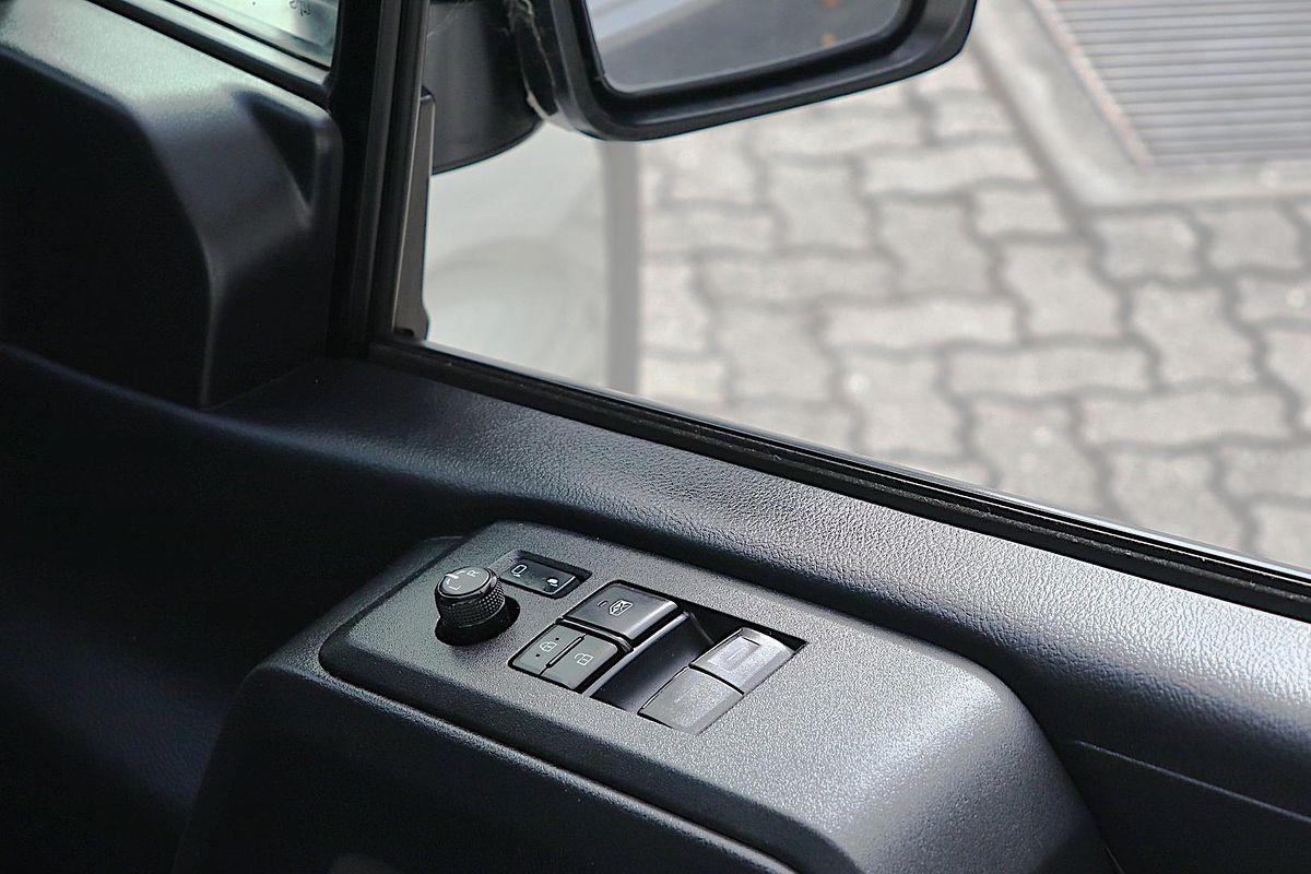 2021 Toyota Hiace GDH300R LWB