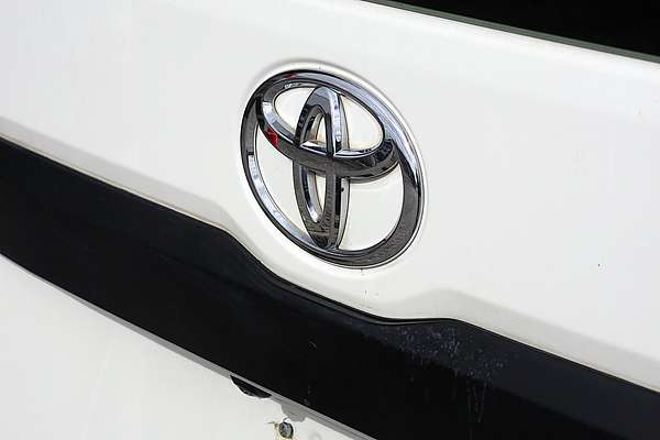 2021 Toyota Hiace GDH300R LWB