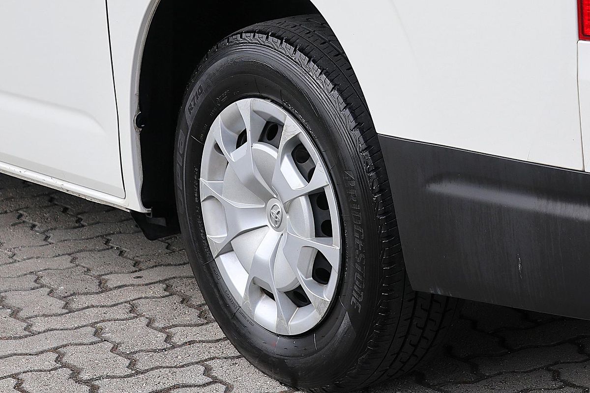 2021 Toyota Hiace GDH300R LWB