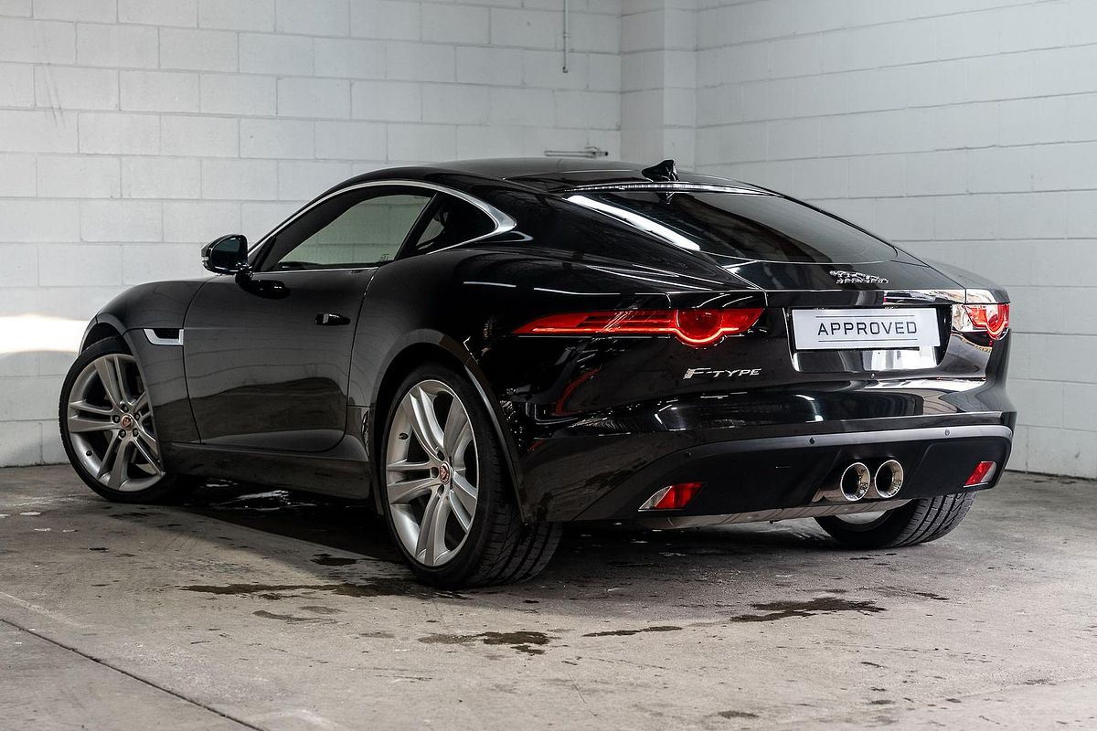 2016 Jaguar F-TYPE X152