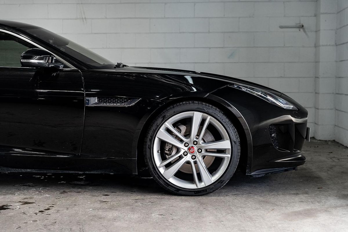 2016 Jaguar F-TYPE X152