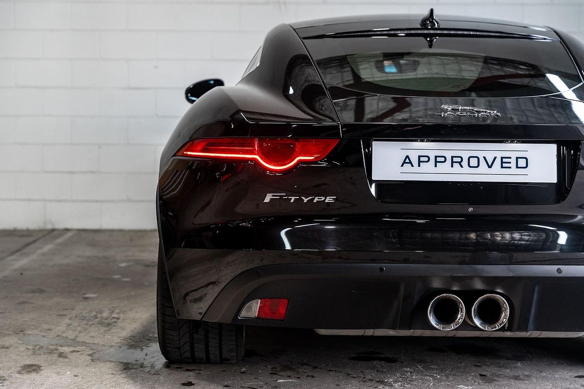 2016 Jaguar F-TYPE X152