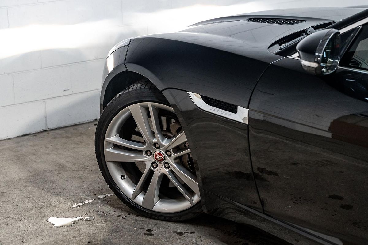 2016 Jaguar F-TYPE X152