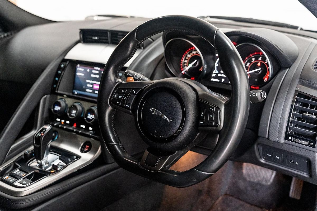 2016 Jaguar F-TYPE X152