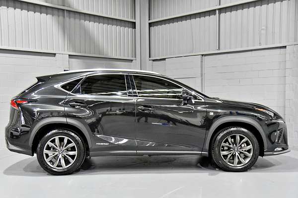 2017 Lexus NX NX300h F Sport AYZ15R