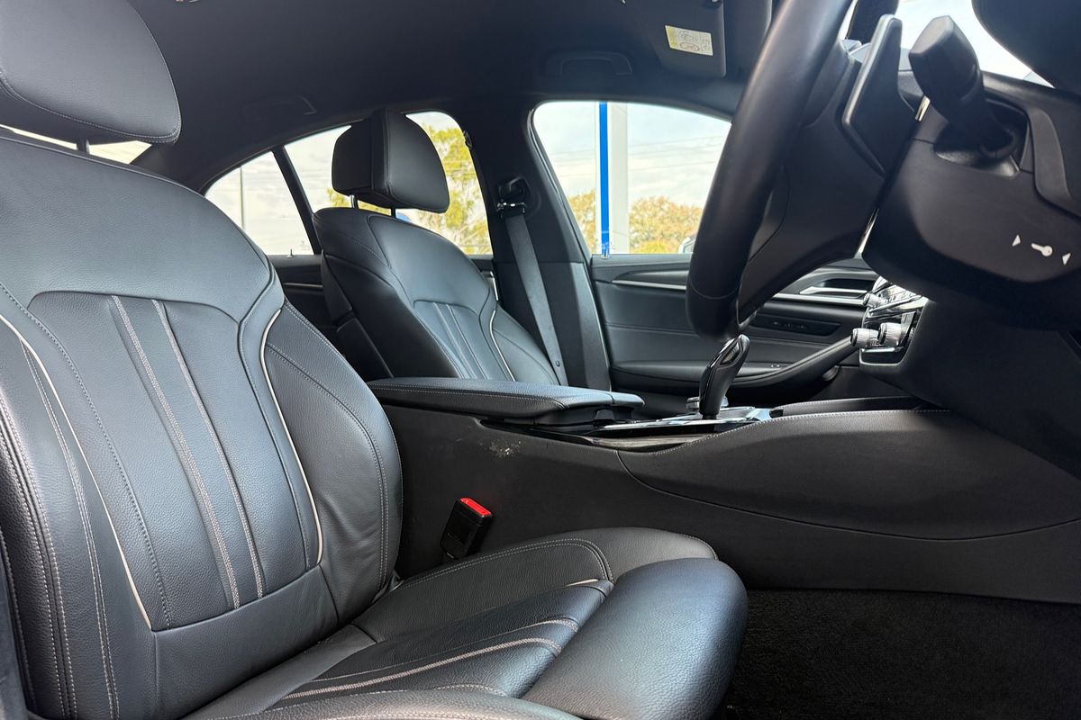 2020 BMW 5 Series 530d M Sport G30