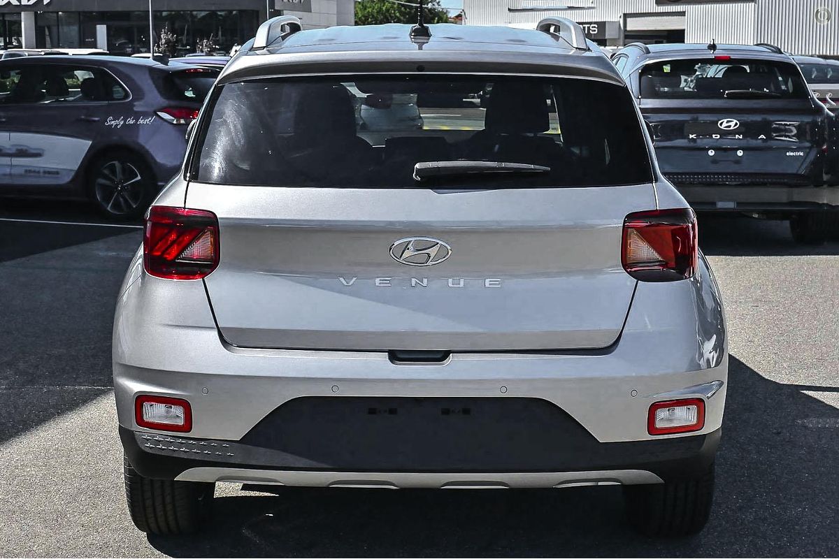 2025 Hyundai Venue Elite QX.V5