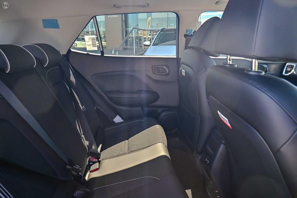 2025 Hyundai Venue Elite QX.V5