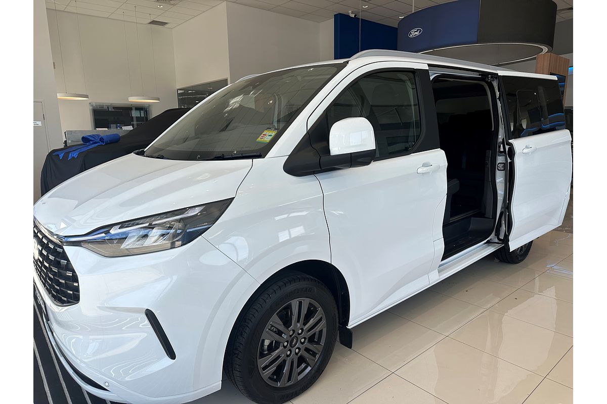 2024 Ford Tourneo Titanium X AV SWB