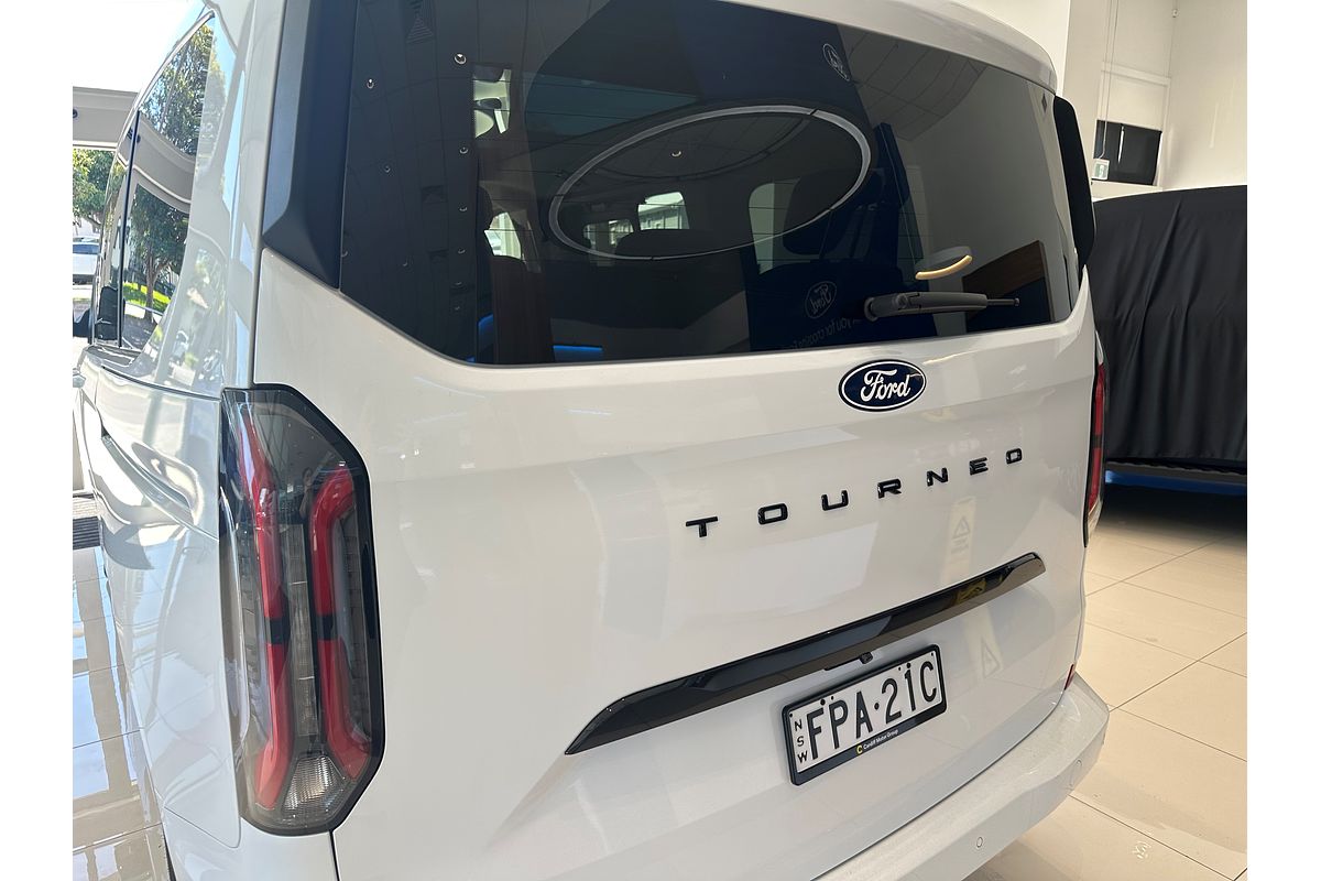 2024 Ford Tourneo Titanium X AV SWB
