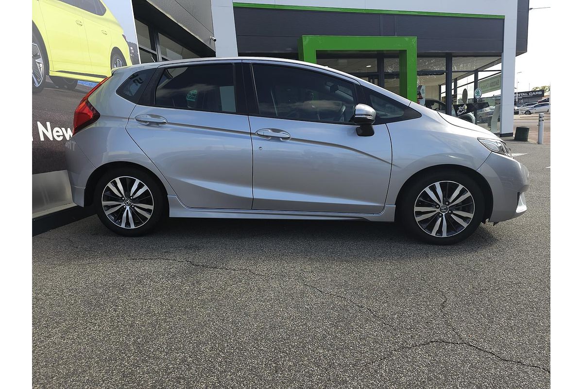 2016 Honda Jazz VTi-S GF