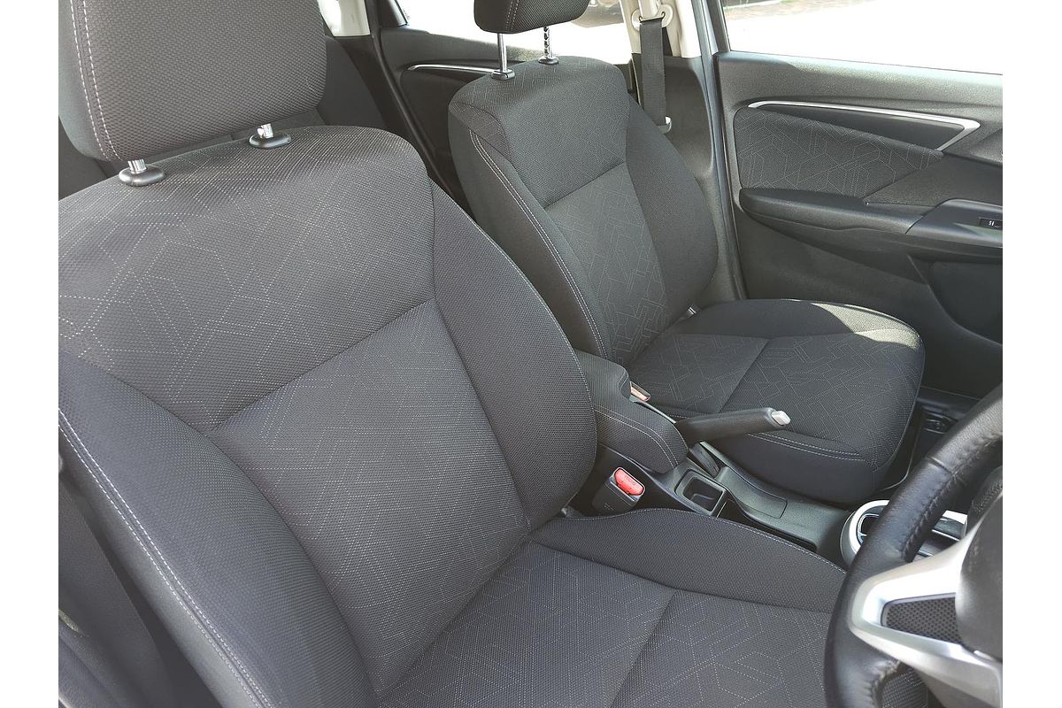 2016 Honda Jazz VTi-S GF