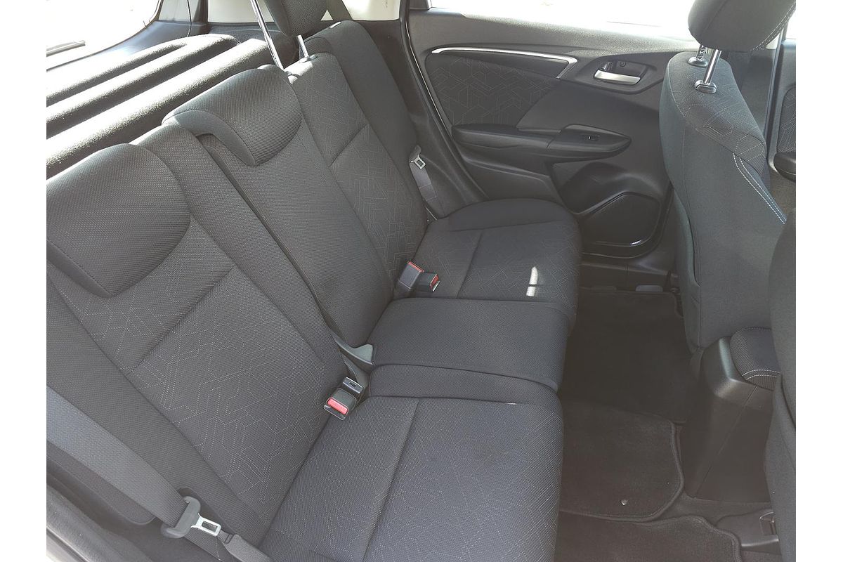 2016 Honda Jazz VTi-S GF