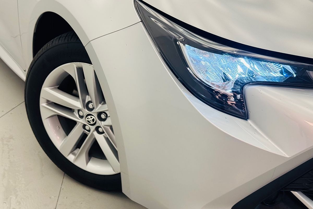 Corolla Hatch Ascent Sport 2.0L Petrol Auto CVT 5 Door 4E24420 001