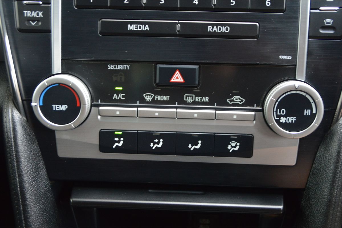 2013 Toyota Camry Altise ASV50R