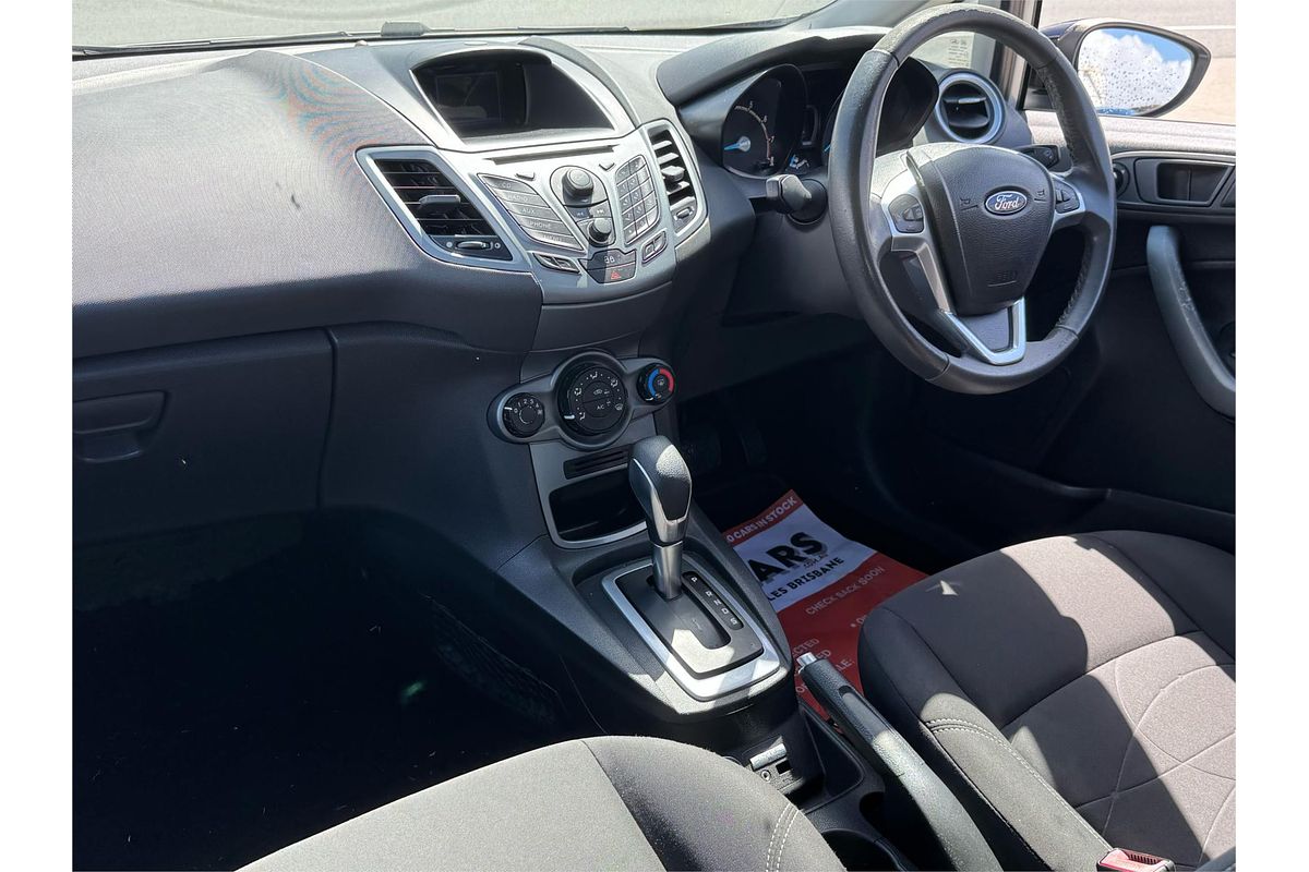 2013 Ford FIESTA TREND WZ