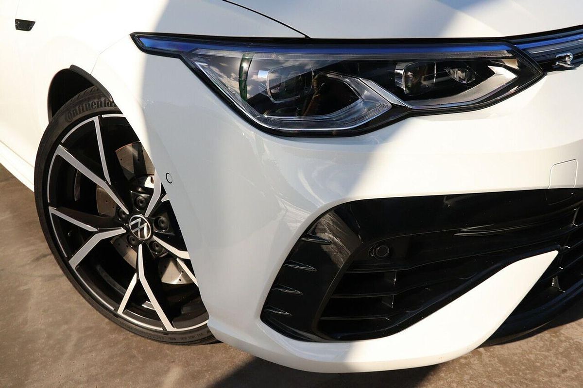 2023 Volkswagen Golf R 8