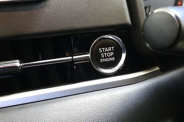 2021 Mitsubishi Outlander ES ZM