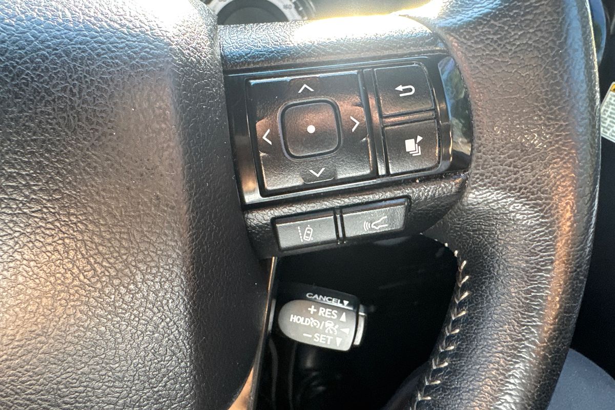 2019 Toyota Hilux Rugged X GUN126R 4X4