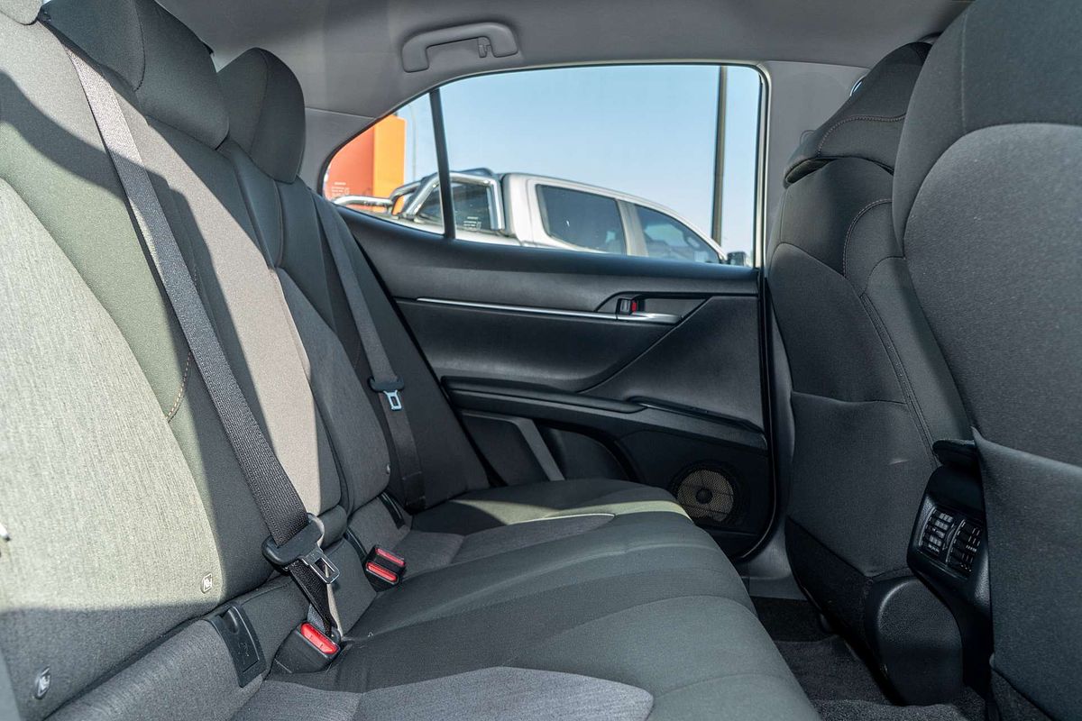 2018 Toyota Camry Ascent ASV70R