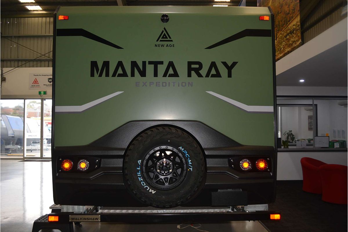 2024 New Age Manta Ray 18ft Expedition