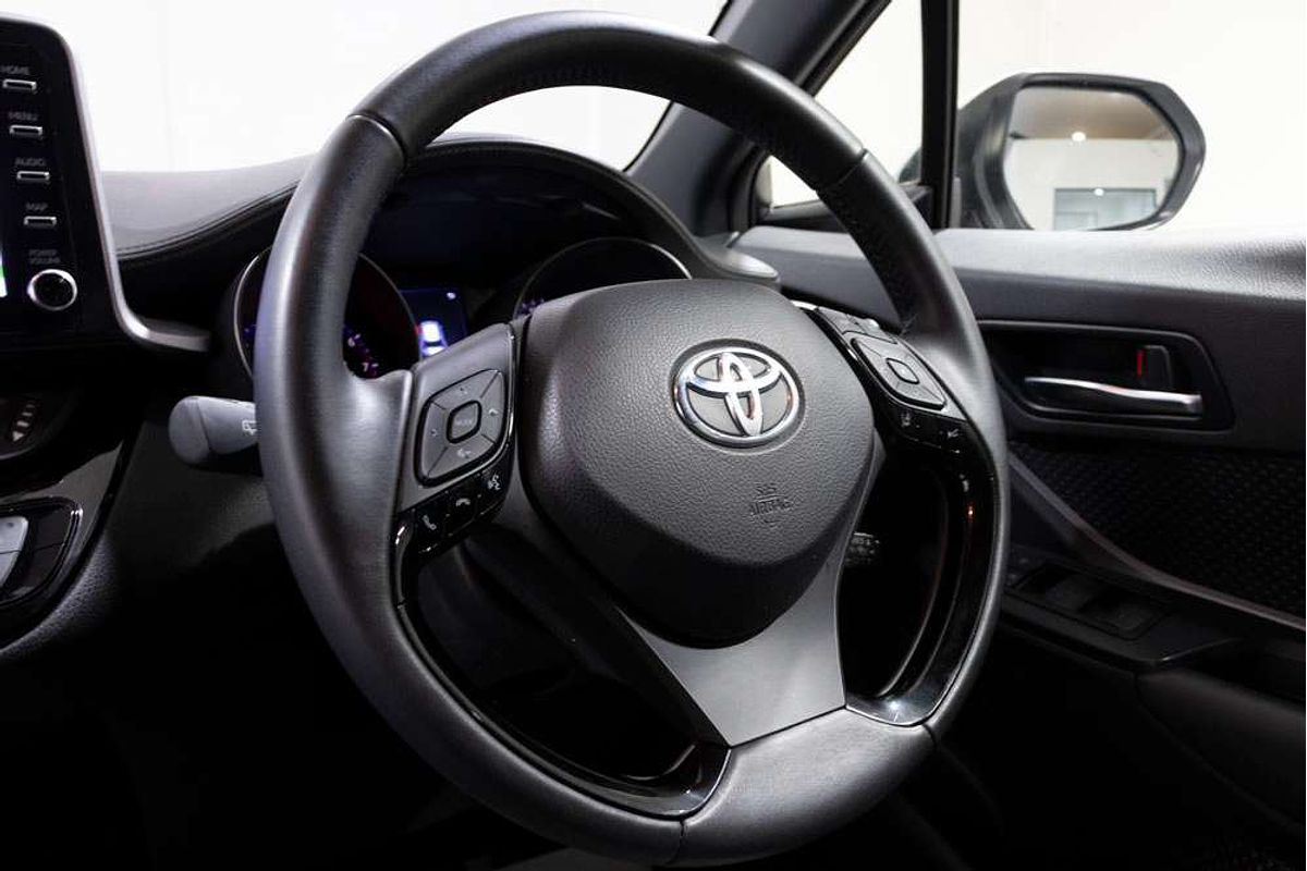 2023 Toyota C-HR GXL NGX10R
