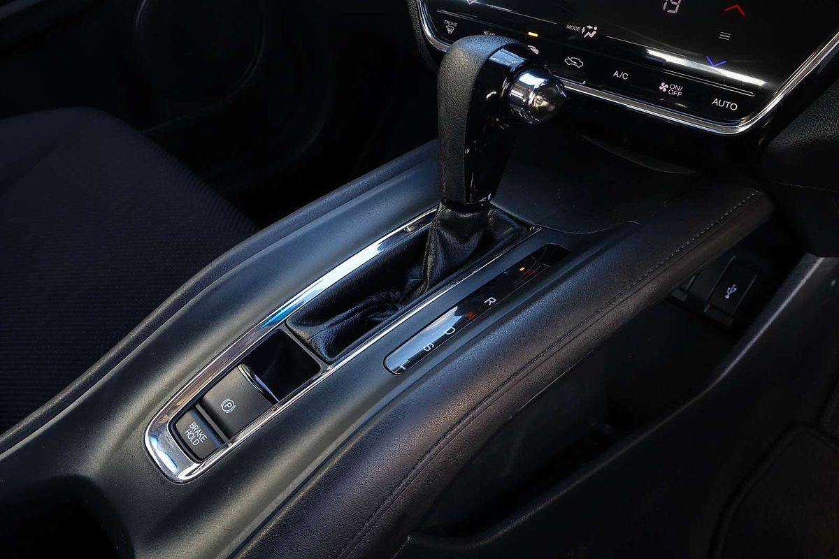 2015 Honda HR-V VTi