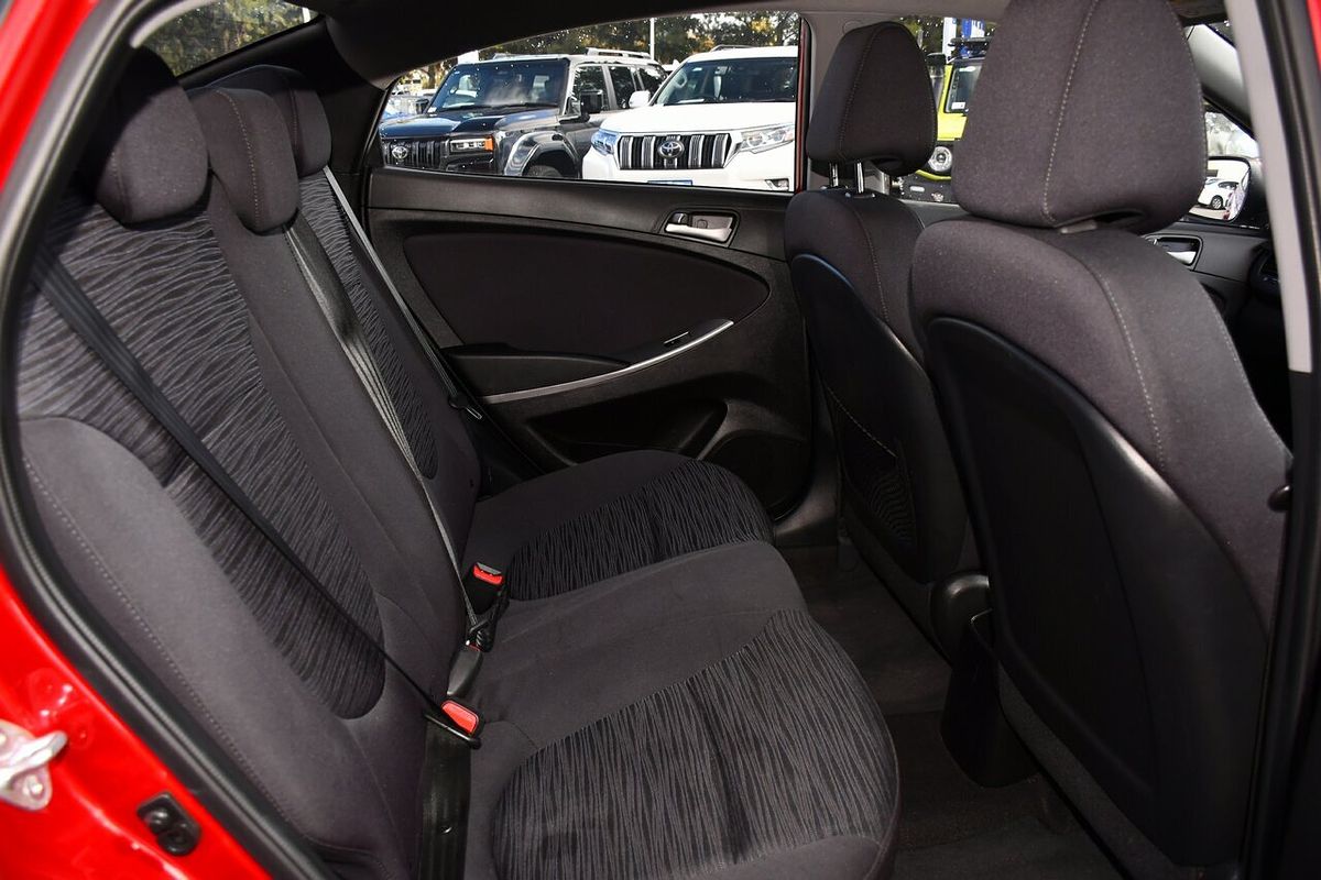 2018 Hyundai Accent Sport RB6