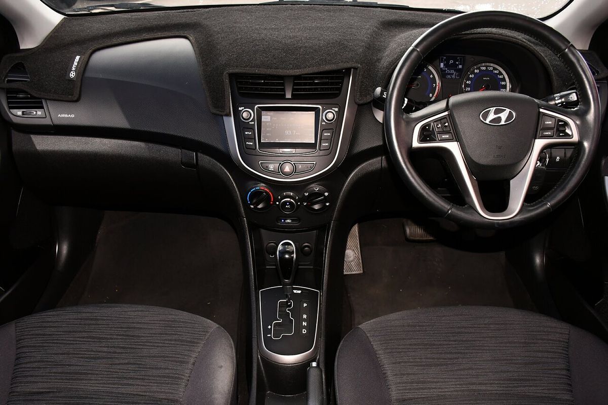 2018 Hyundai Accent Sport RB6