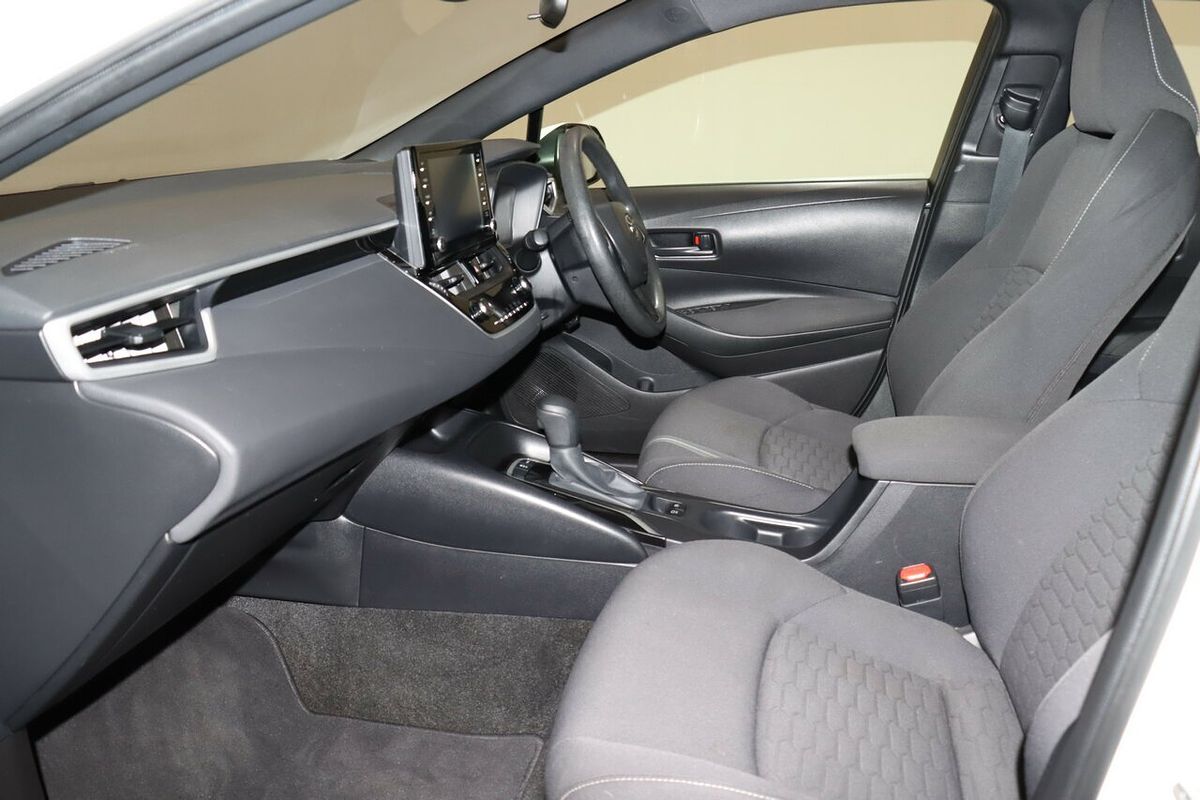 2021 Toyota Corolla Ascent Sport MZEA12R