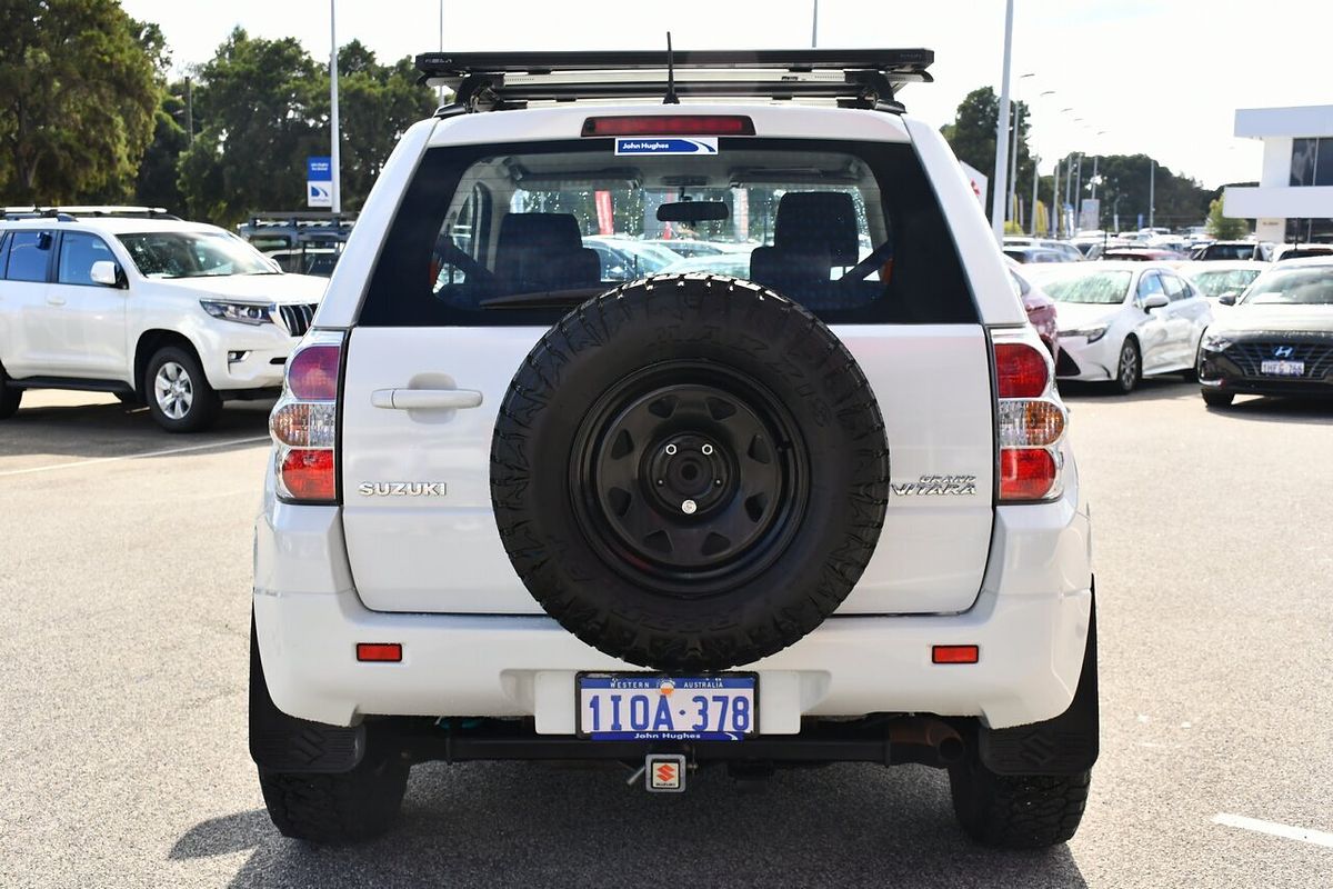 2014 Suzuki Grand Vitara Navigator JB