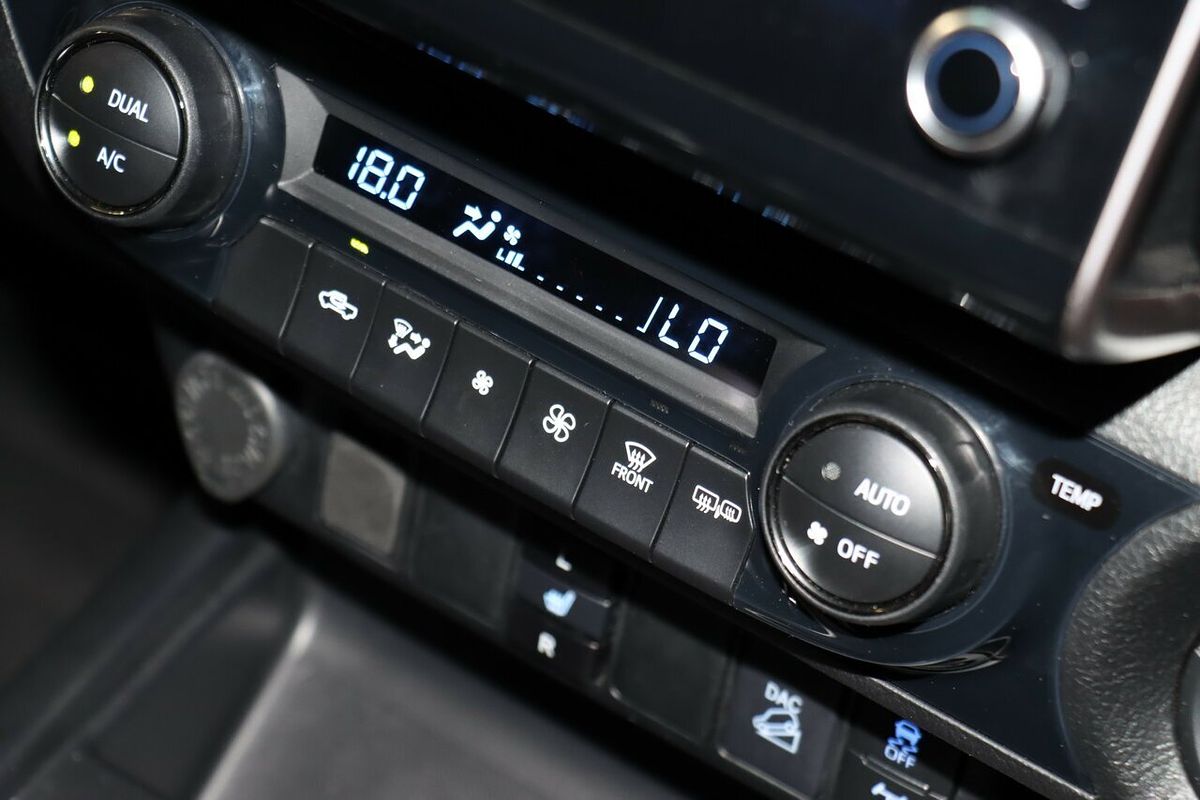 2021 Toyota Hilux SR5 GUN126R 4X4