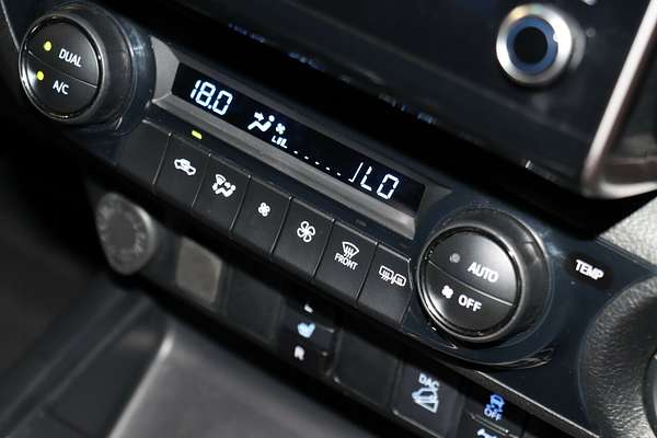 2021 Toyota Hilux SR5 GUN126R 4X4