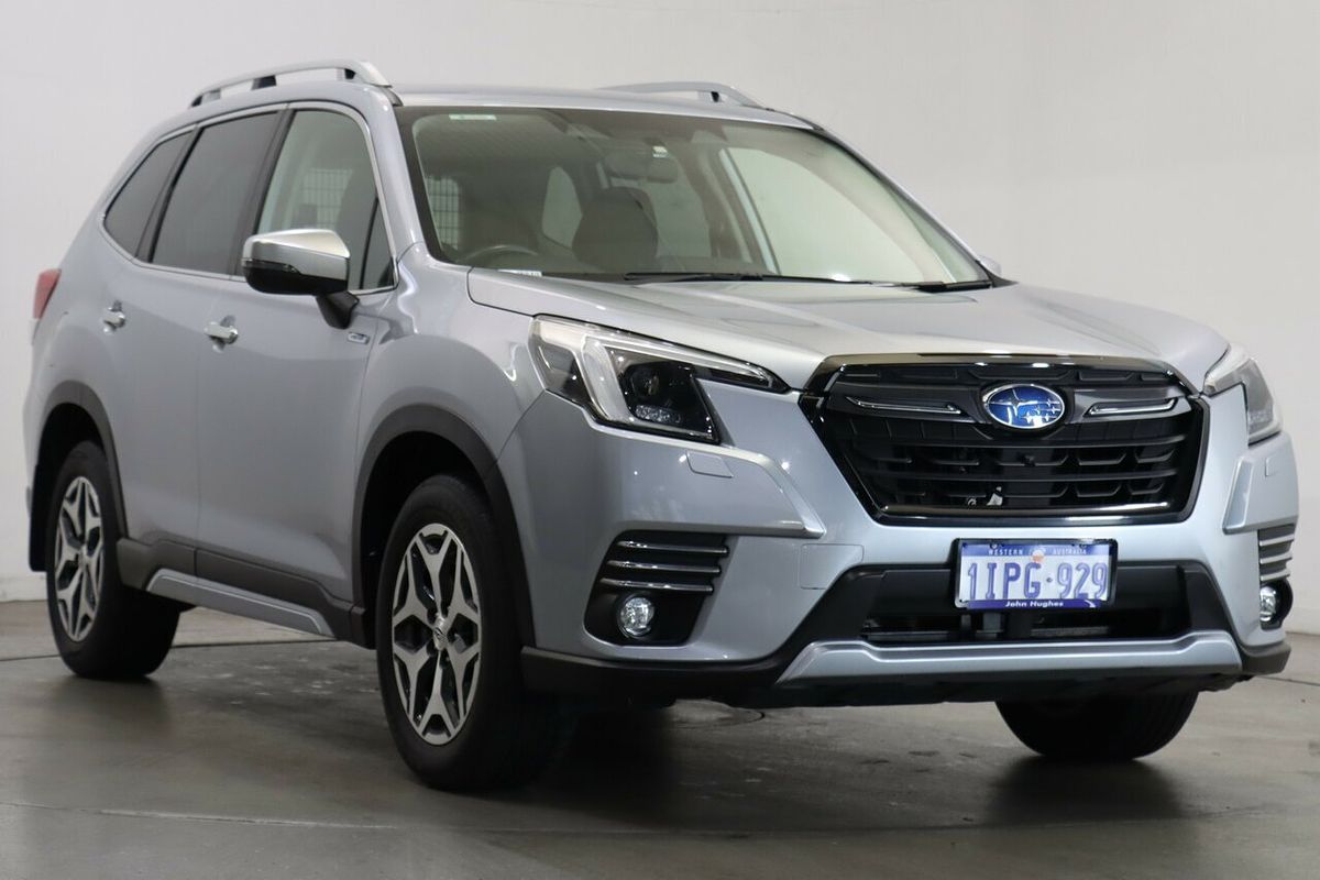 2022 Subaru Forester Hybrid L S5
