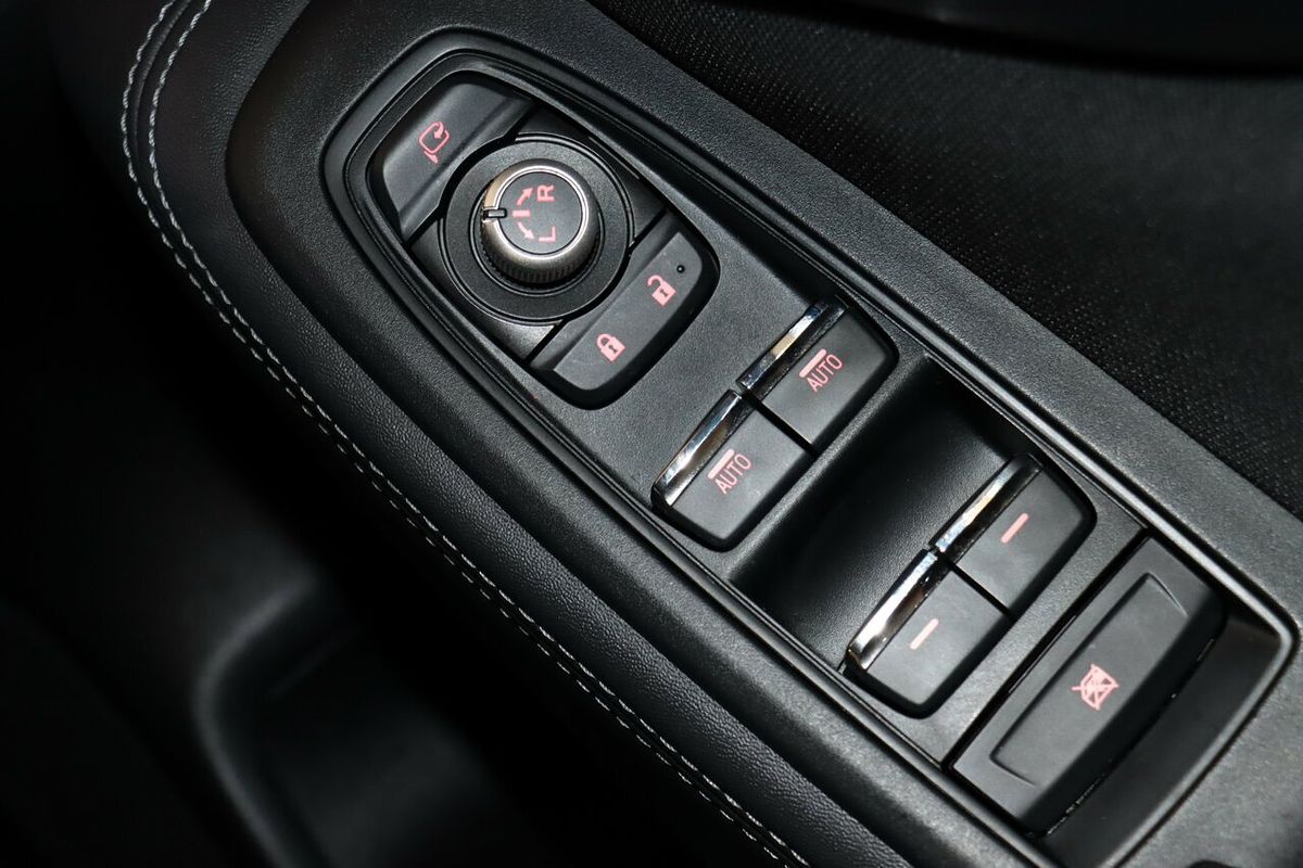 2022 Subaru Forester Hybrid L S5