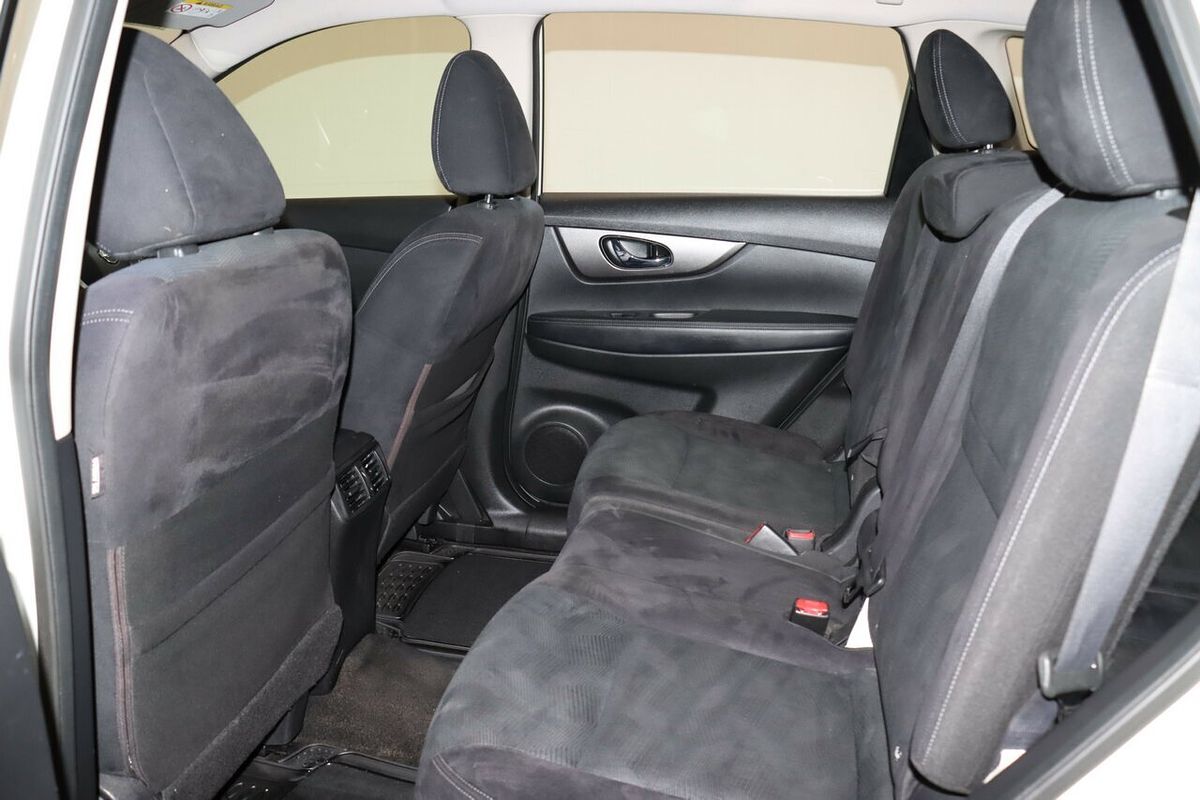 2016 Nissan X-TRAIL ST T32