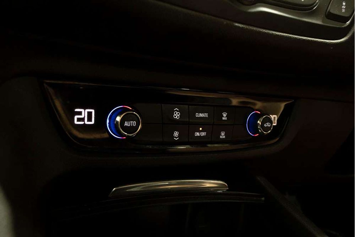 2018 Holden Commodore LT ZB