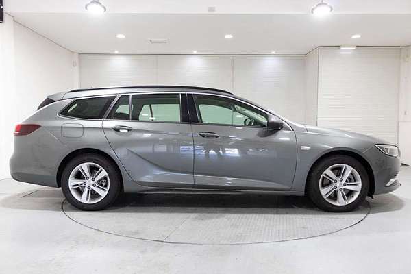 2018 Holden Commodore LT ZB